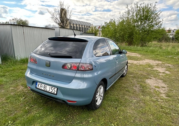 Seat Ibiza cena 6900 przebieg: 215150, rok produkcji 2006 z Częstochowa małe 37